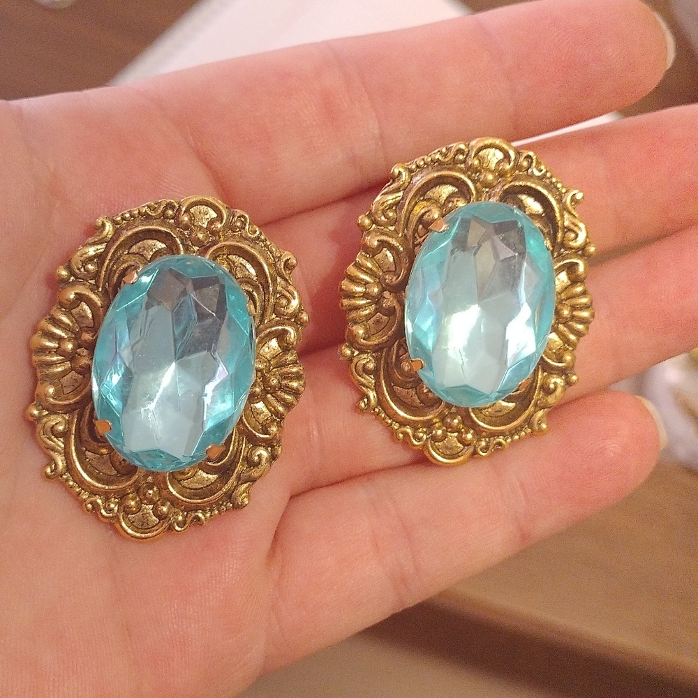 Blue and Goldtone Clip-on Earrings